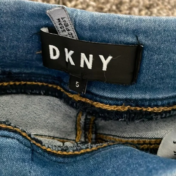 5T girls jeans - Picture 2 of 4